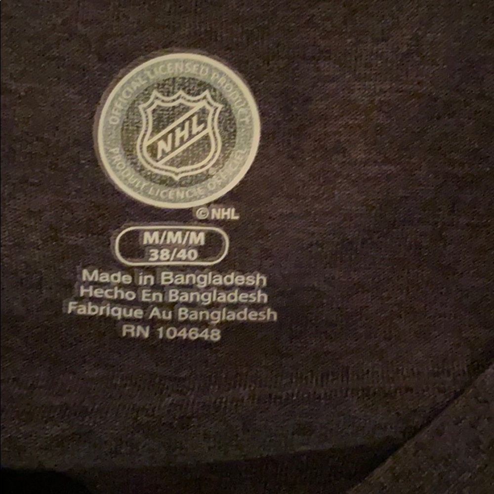 Philadelphia Flyers long sleeve shirt - Picture 2 of 2
